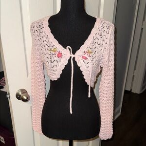 🖤ROMWE LIGHT PINK CROCHET FRONT-TIE SHRUG SIZE S🖤